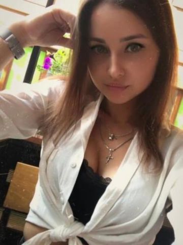 Проститутка Юна